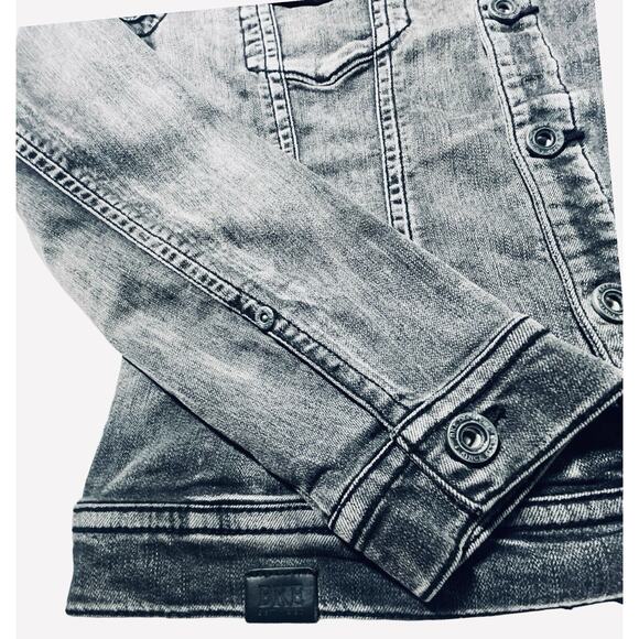 BKE DenimJacket Woman's Medium Black/Gray Distressed Buckle Collared jacket - Picture 4 of 10